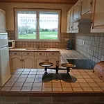 Ideal Pour Cure Thermale, Proche Port De Plaisance, Terrasse Et Grand Terrain. - Fr-1-589-69