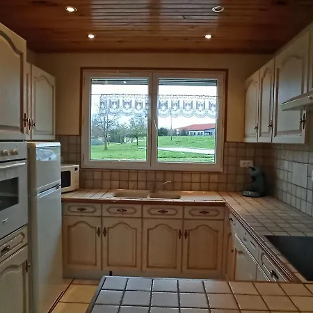 Ideal Pour Cure Thermale, Proche Port De Plaisance, Terrasse Et Grand Terrain. - Fr-1-589-69 *