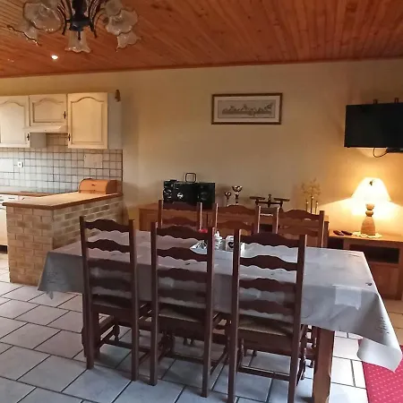 Idéal Pour Cure Thermale, Proche Port De Plaisance, Terrasse Et Grand Terrain. - Fr-1-589-69 *