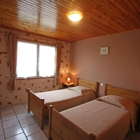 Сasa de vacaciones Idéal Pour Cure Thermale, Proche Port De Plaisance, Terrasse Et Grand Terrain. - Fr-1-589-69 Fontenoy-le-Château