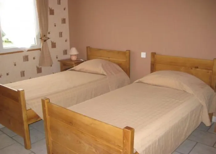 Ideal Pour Cure Thermale, Proche Port De Plaisance, Terrasse Et Grand Terrain. - Fr-1-589-69 *